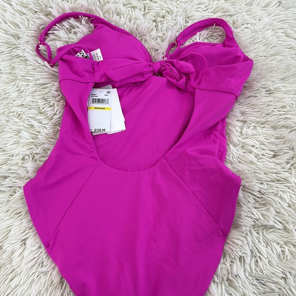 BECCA Color Coded One Piece Swimsuit Plunging Neck Swimsuit pink - Picture 6 of 9